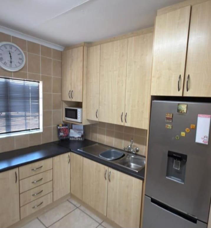 3 Bedroom Property for Sale in Rhodesdene Northern Cape